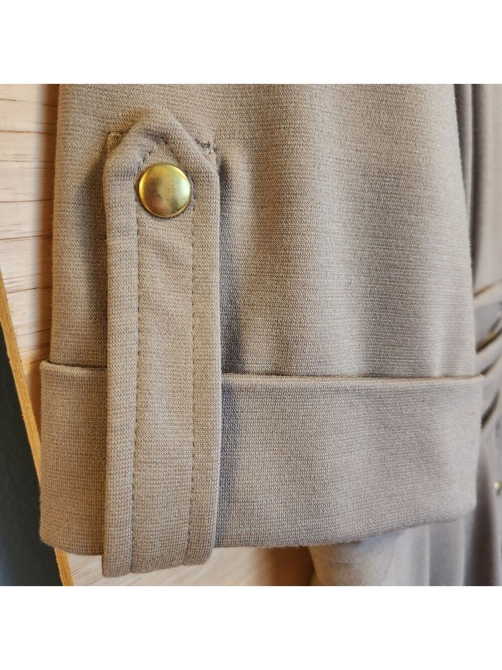 CALVIN KLEIN PONTE KNIT TAB SLEEVE SNAP UP MIDI SHIRT DRESS IN TAN SIZE 12 - Picture 5 of 7